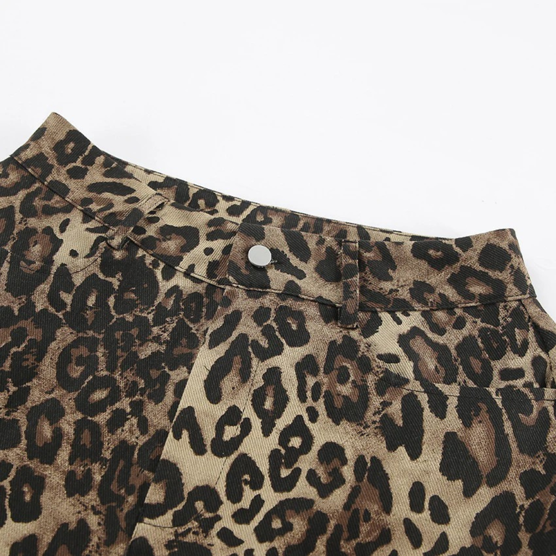 NOLA™ | LEOPARD STRAIGHT-LEG JEANS