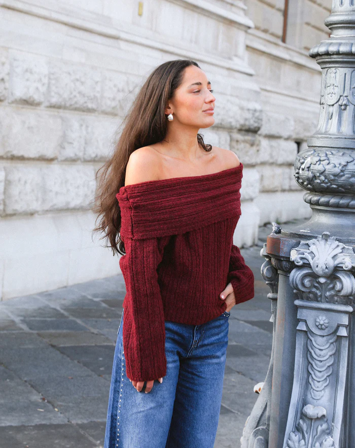 NOLA™ | OFF-SHOULDER KNIT SWEATER RED